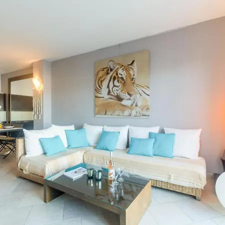 Holiday home Maison Pecheur By Interhome
