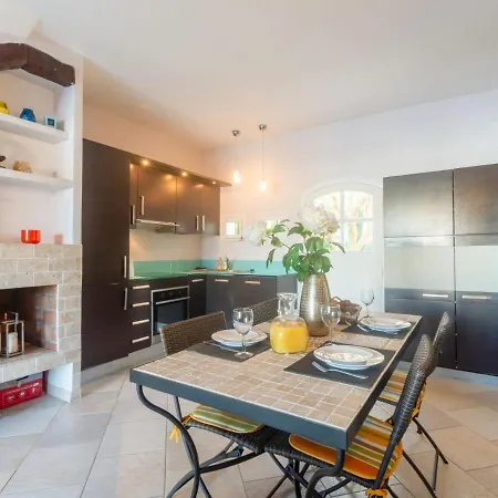 Holiday home Maison Pecheur By Interhome *