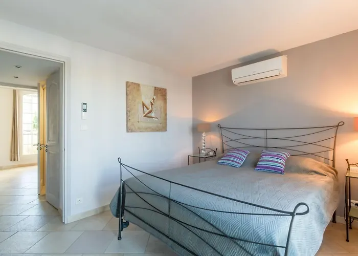 Maison Pecheur By Interhome